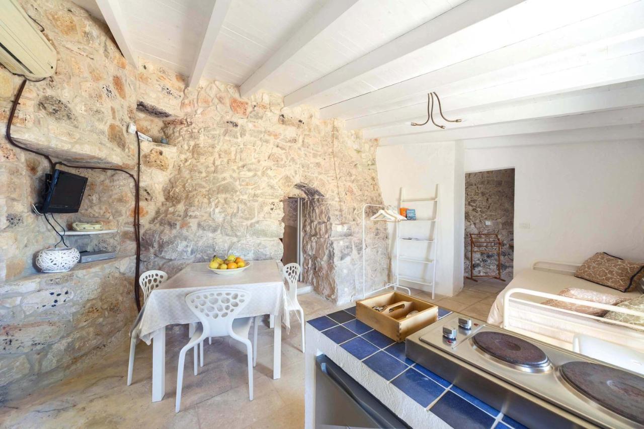 Trulli Le Scalelle Villa Morciano di Leuca Kamer foto